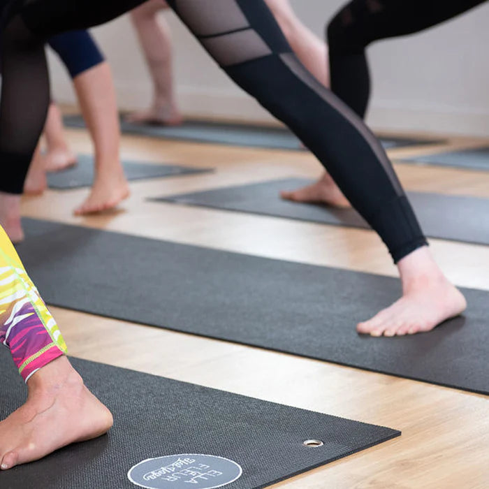 Radiant Flow: Sun Salutations with Tom Burlinson (Members £20)